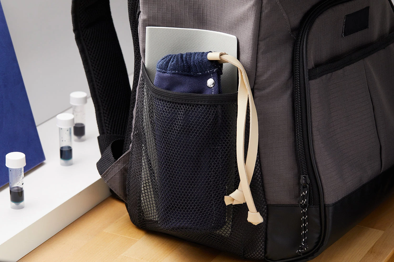 Esterbrook 2GO Pen Cup - Navy 6 Esterbrook 2GO Pen Cup - Navy - Image 6