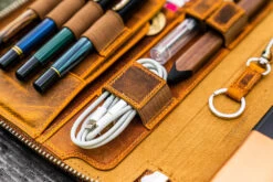 Galen Leather Zippered A5 Notebook Folio - Crazy Horse Brown -Writing Tools Store GalenLeather A5NotebookFolio CrazyHorseBrown stock 4