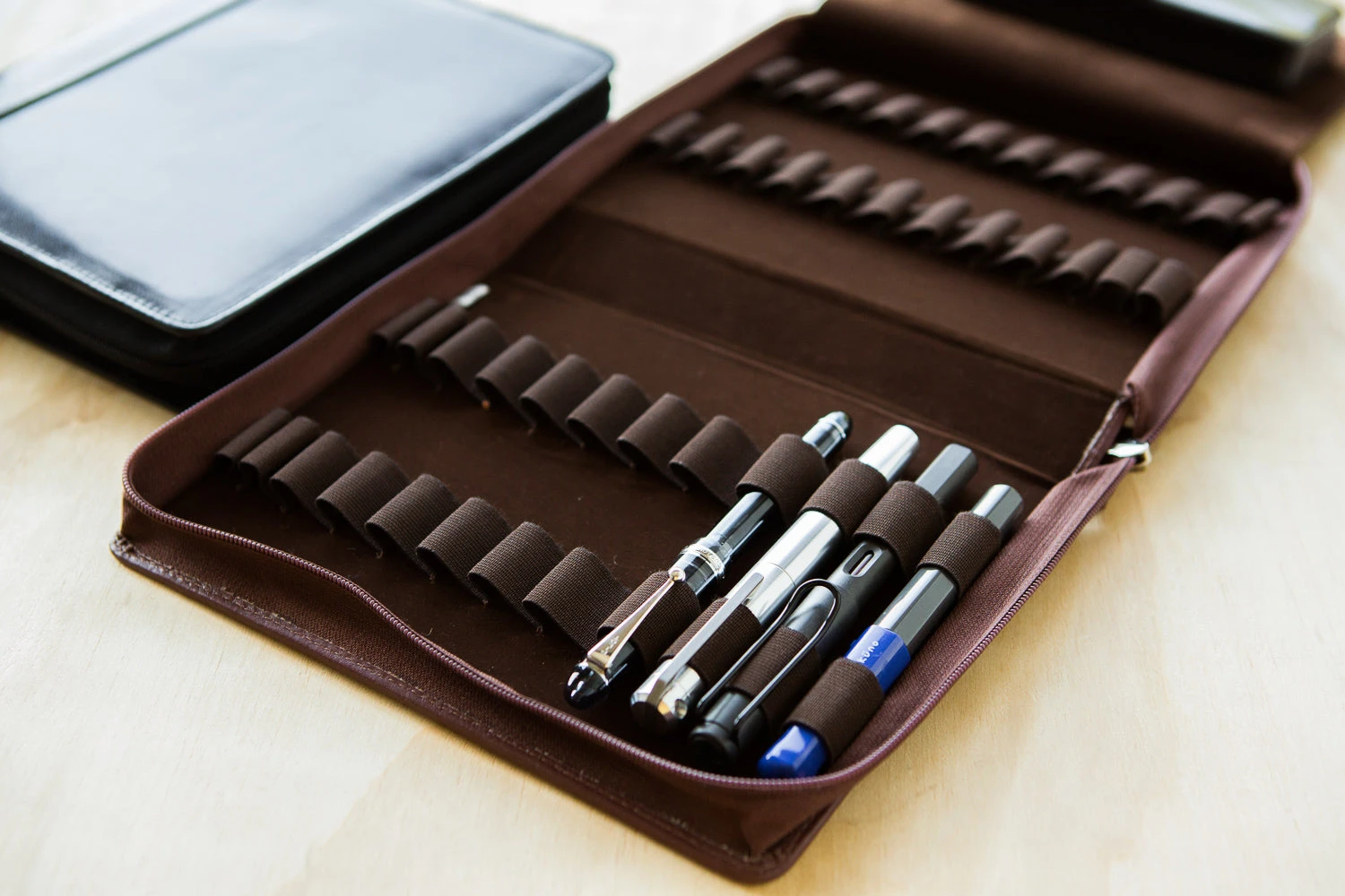 Girologio 24 Pen Case - Black 8 Girologio 24 Pen Case - Black - Image 8