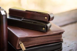 Girologio Double Magnetic Closure Pen Case - Oxblood -Writing Tools Store Girologio Case Double Oxblood 7