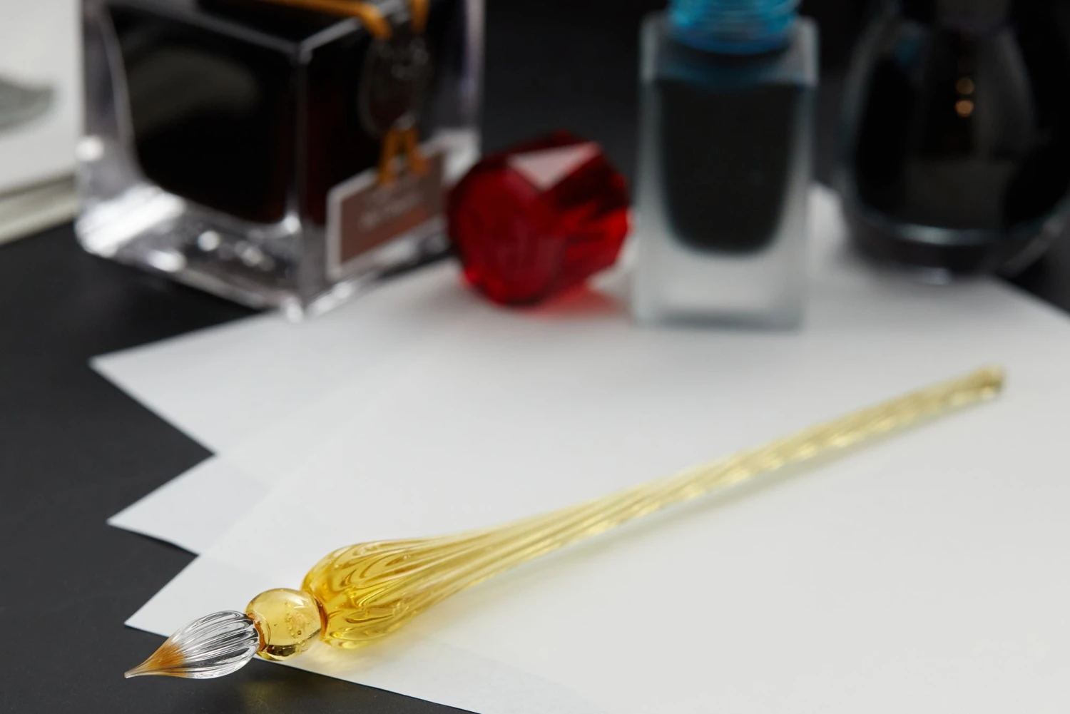 Herbin Round Glass Dip Pen - Amber 2 Herbin Round Glass Dip Pen - Amber - Image 2