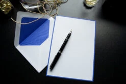 Original Crown Mill Bicolor A5 Correspondence Set - White/Royal Blue 9 Original Crown Mill Bicolor A5 Correspondence Set - White/Royal Blue -Writing Tools Store OriginalCrownMill CorrespondenceSet WhiteBlue 3
