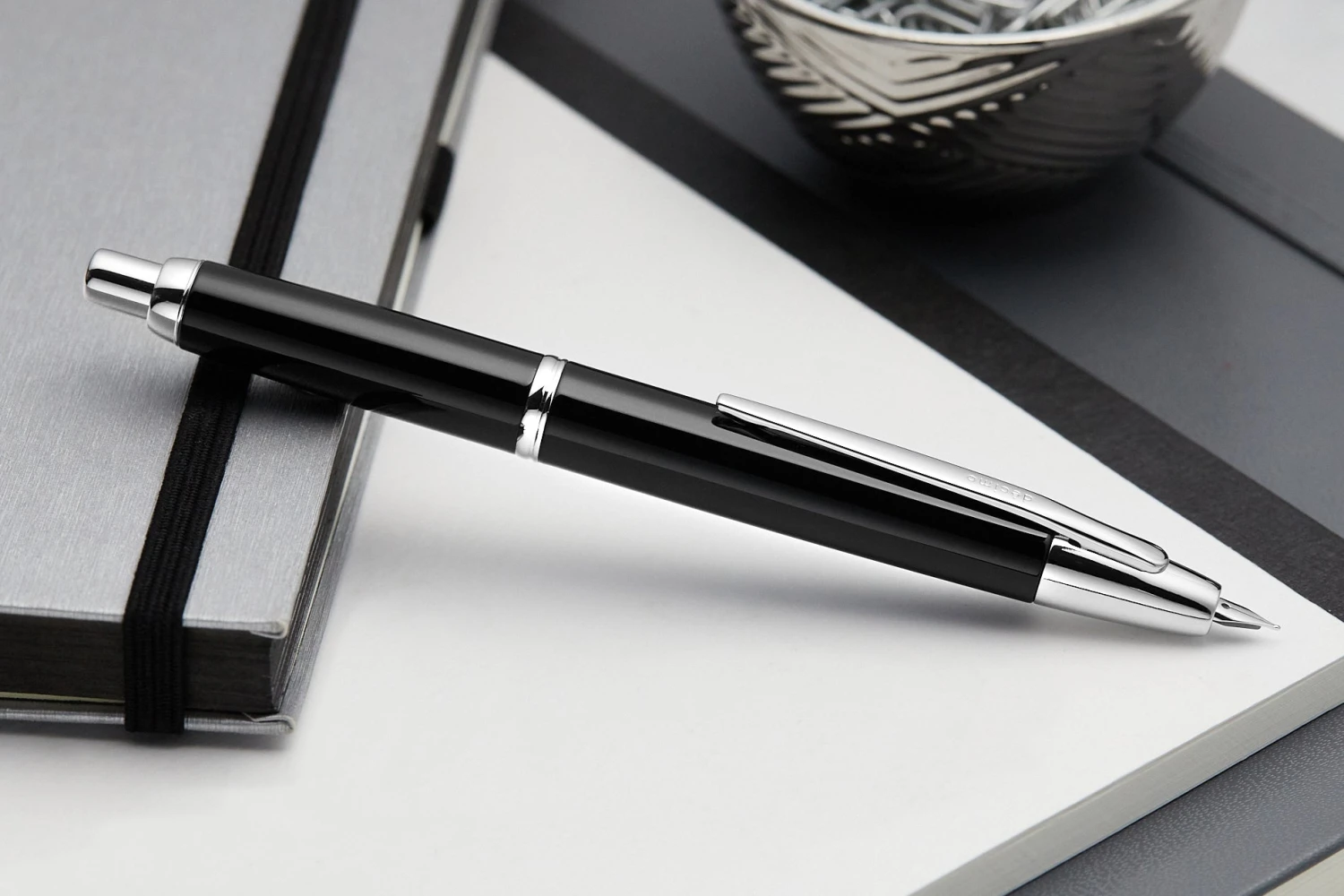 Pilot Vanishing Point Decimo Fountain Pen - Black 7 Pilot Vanishing Point Decimo Fountain Pen - Black - Image 7
