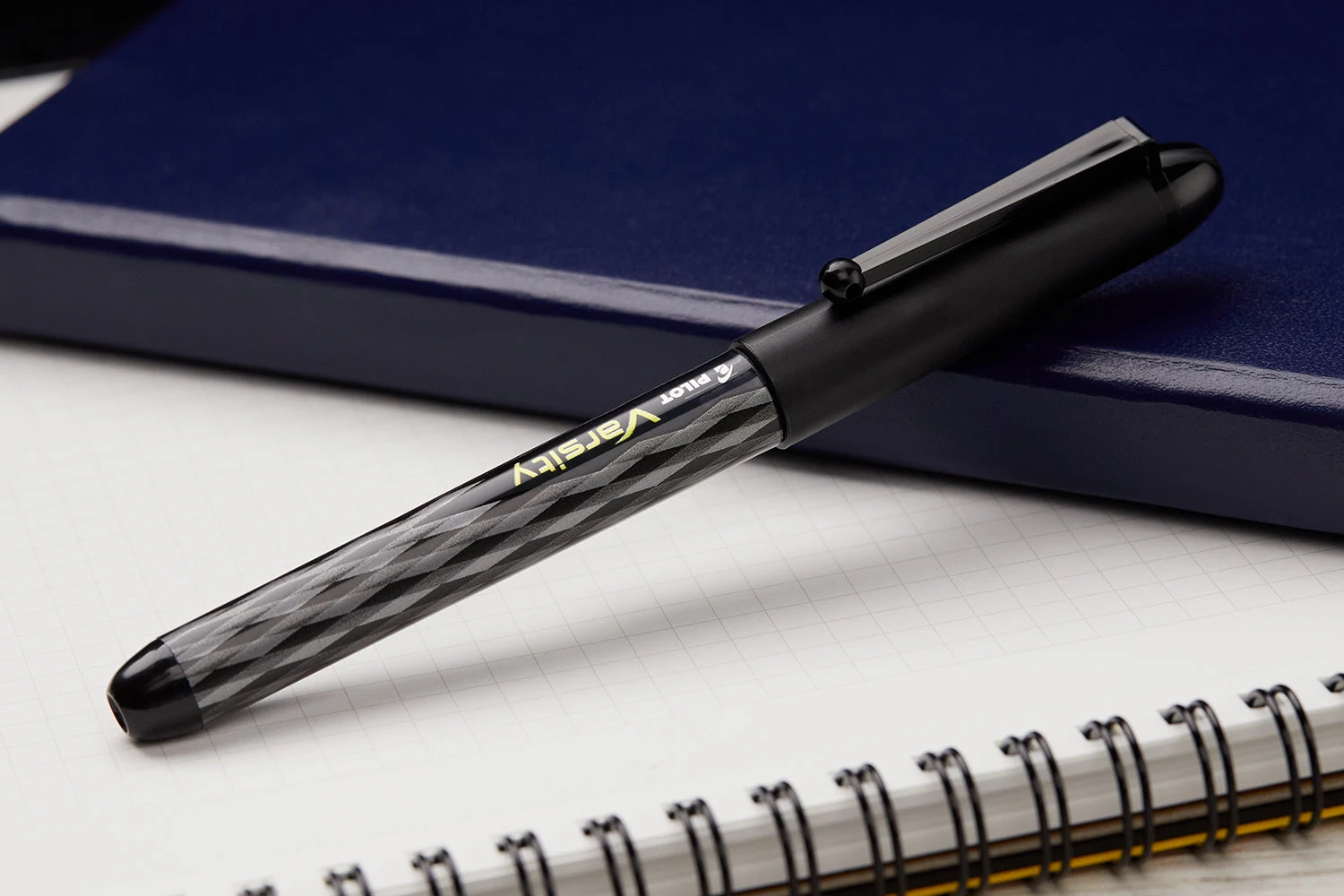Pilot Varsity Fountain Pen - Black, Medium 6 Pilot Varsity Fountain Pen - Black, Medium - Image 6