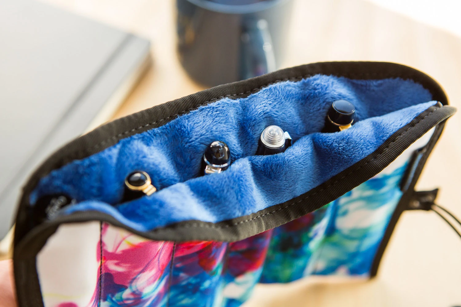 Rickshaw Bagworks Simple 6-Pen Hand Roll - Inky Rainbow 4 Rickshaw Bagworks Simple 6-Pen Hand Roll - Inky Rainbow - Image 4