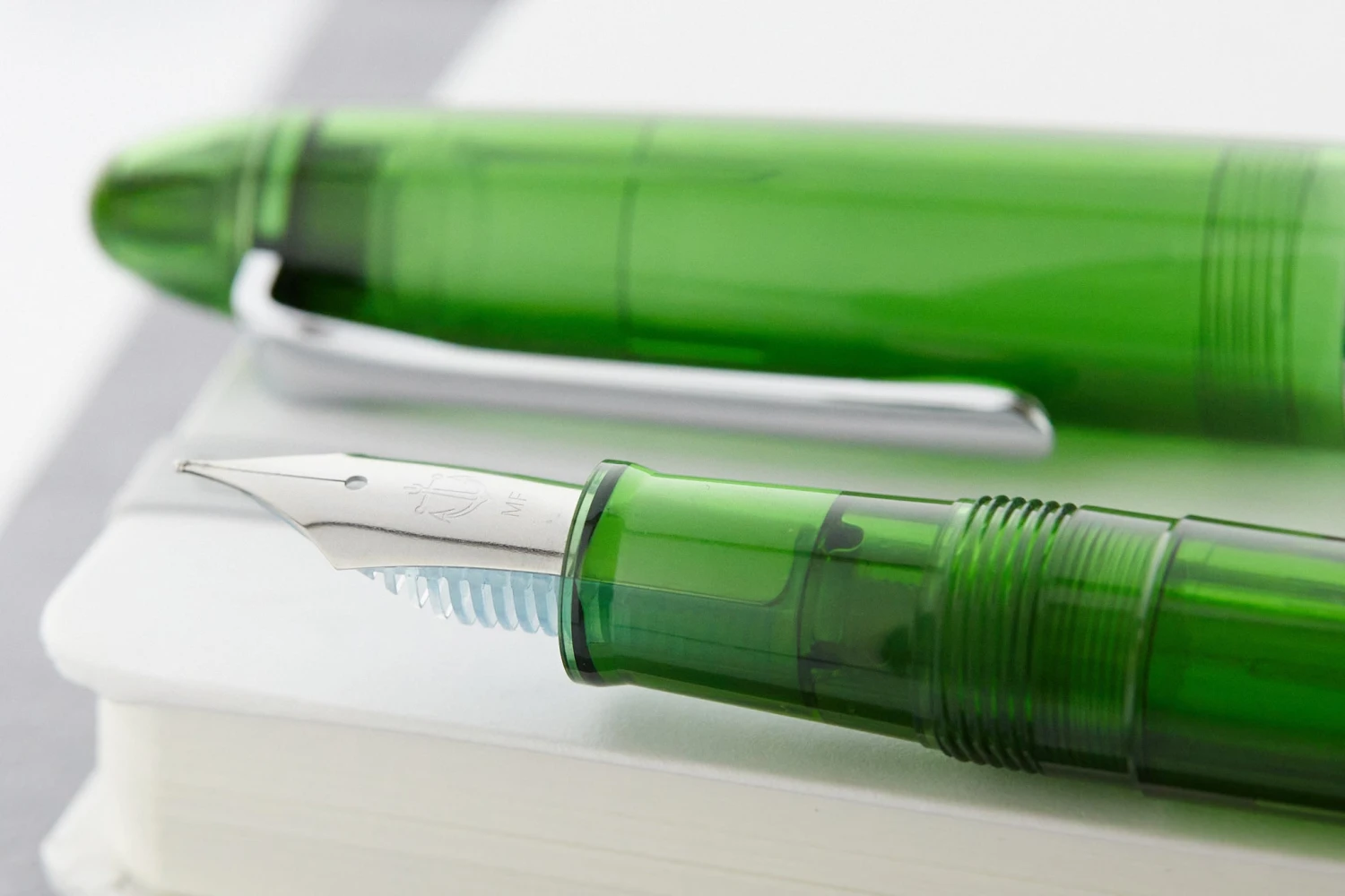 Sailor Compass 1911 Fountain Pen - Transparent Green 9 Sailor Compass 1911 Fountain Pen - Transparent Green - Image 9