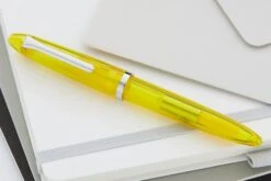 Sailor Compass 1911 Fountain Pen - Transparent Yellow 17 Sailor Compass 1911 Fountain Pen - Transparent Yellow -Writing Tools Store Sailor 1911 Compass YellowDemo 1