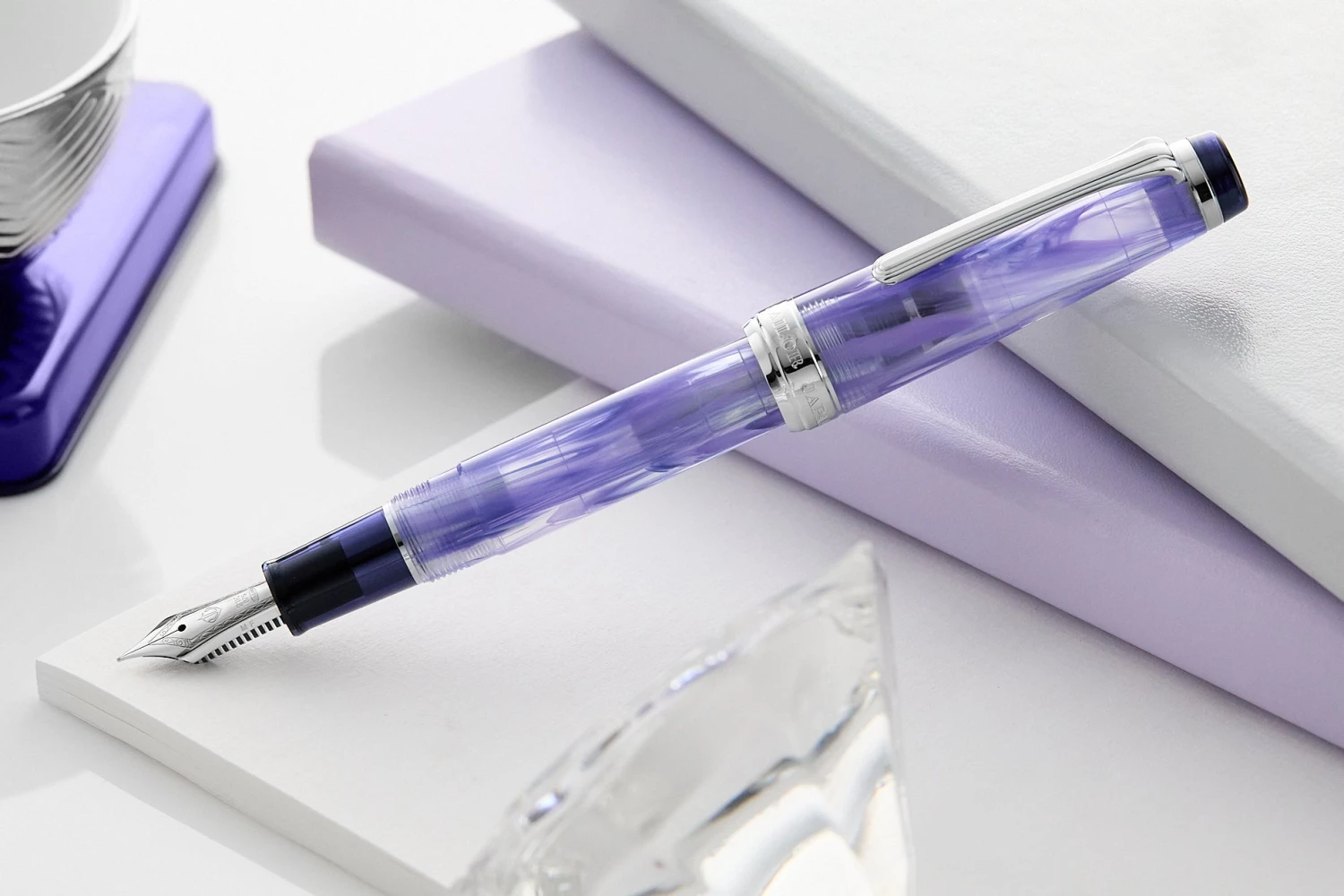 Sailor Veilio Fountain Pen - Violet (Limited Production) 1 Sailor Veilio Fountain Pen - Violet (Limited Production)