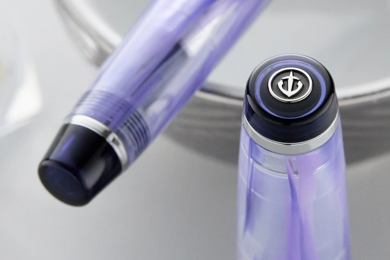 Sailor Veilio Fountain Pen - Violet (Limited Production) 6 Sailor Veilio Fountain Pen - Violet (Limited Production) - Image 6