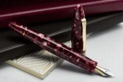 Tibaldi Bononia Fountain Pen - Pomegranate (Limited Edition) -Writing Tools Store Tibaldi Bononia Vintage Pomegranate 4