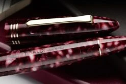 Tibaldi Bononia Fountain Pen - Pomegranate (Limited Edition) -Writing Tools Store Tibaldi Bononia Vintage Pomegranate 7